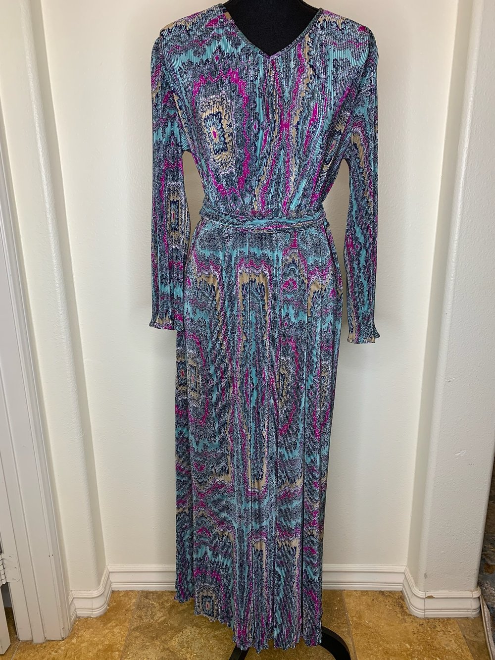 Image of Pleated Stretch Dress - P2P-19” to 25”