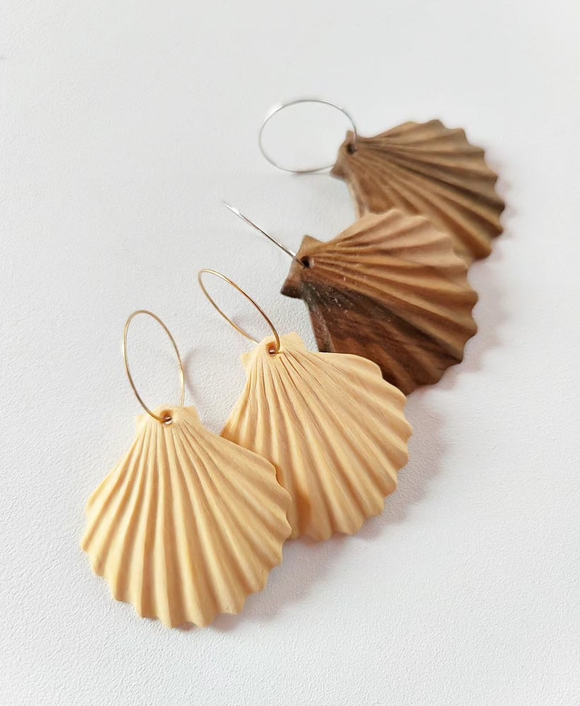 Image of Scallop Shell Hoops  - Medium