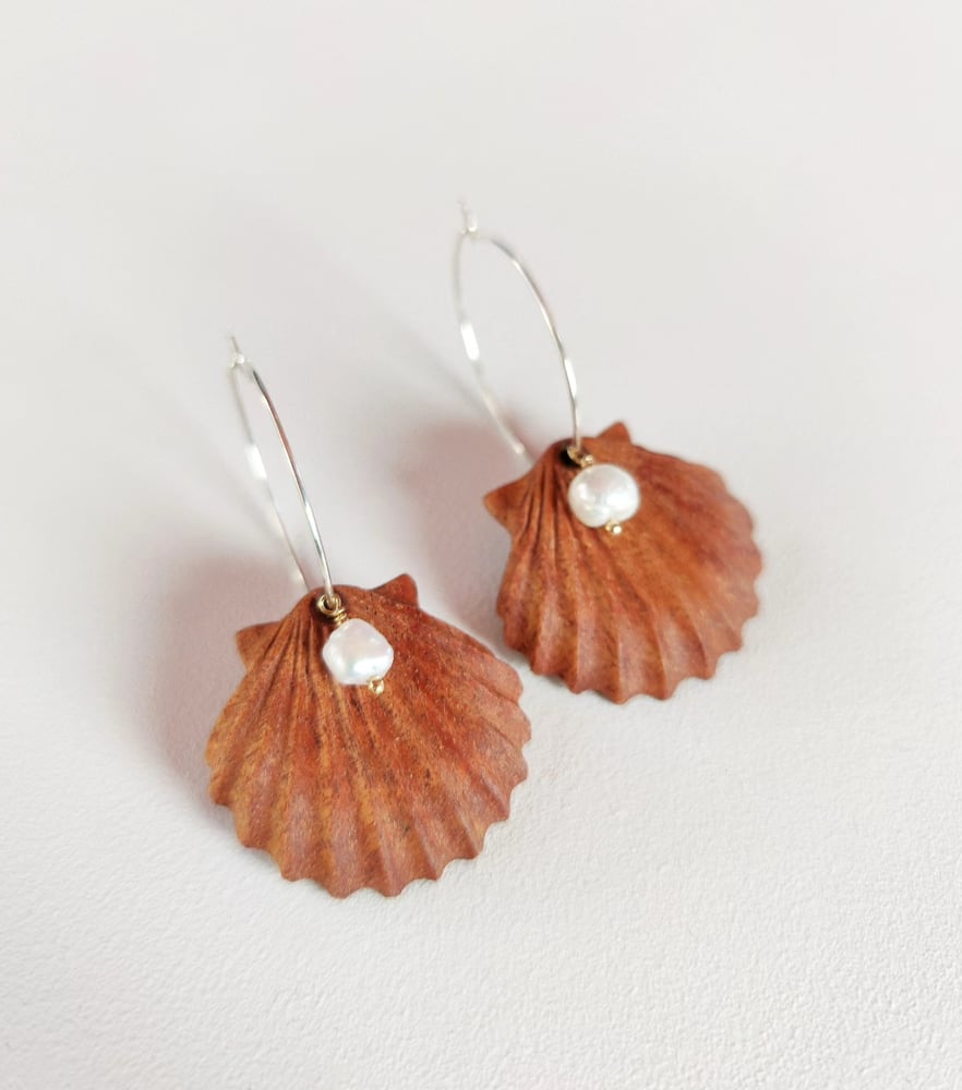 Image of Sea shell hoops