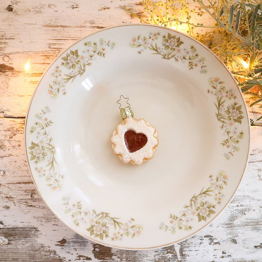 Image of Assiette creuse au bouquet de Noël