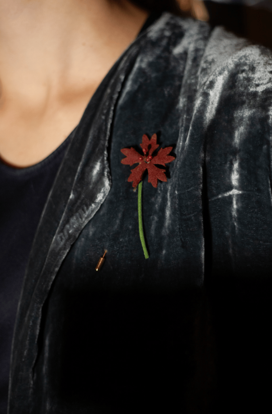 Image of Pique fleur en feutre