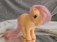 Image 1 of Peachy the Earth Pony - Pretty Parlour - Vintage G1 My Little Pony 