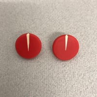 PO red circle studs