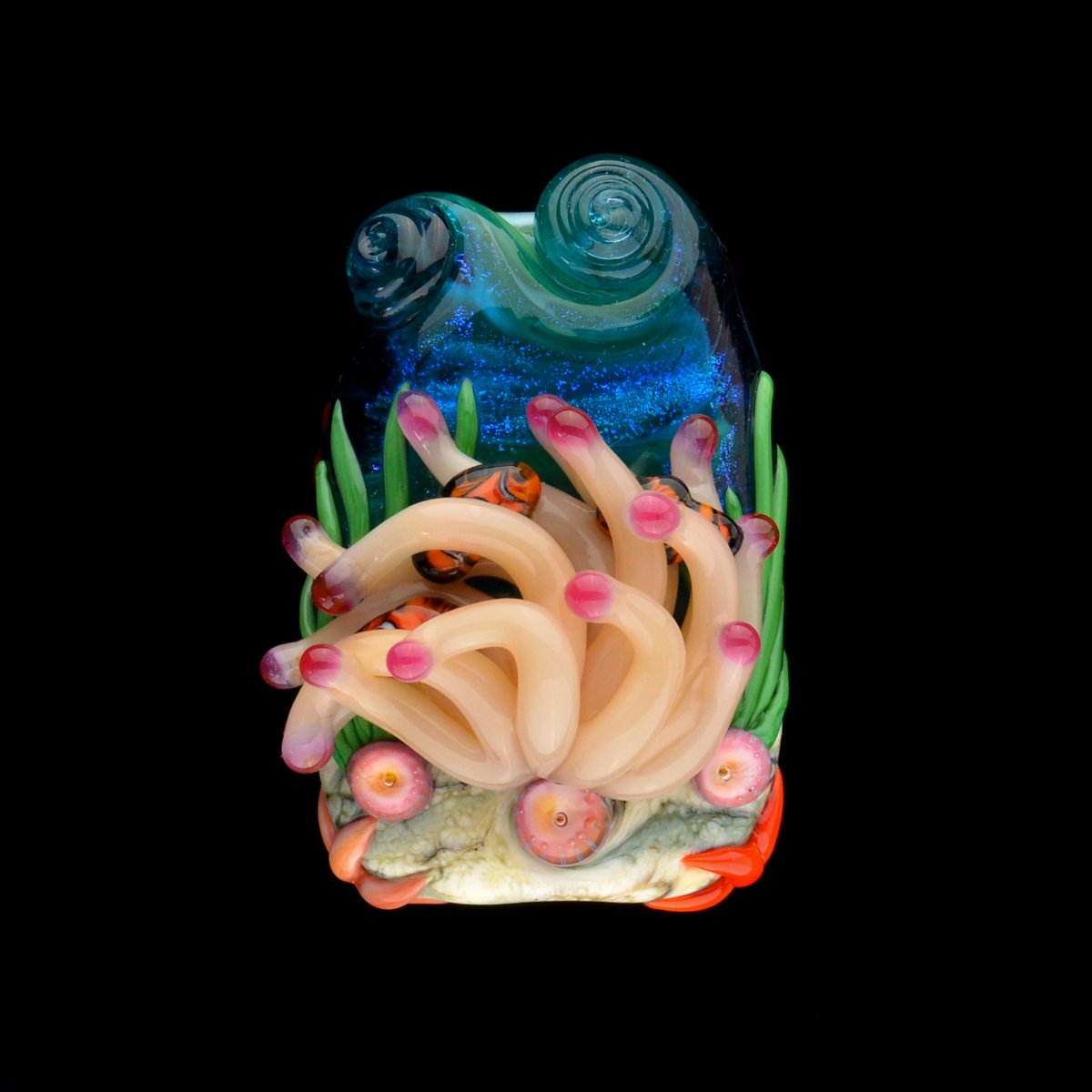 Image of XXXL. Clownfish Family in a Pale Peach Anemone - Flamework Glass Sculpture