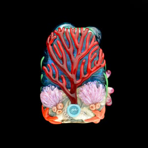 Image of XXXL. Clownfish Family in a Pale Peach Anemone - Flamework Glass Sculpture