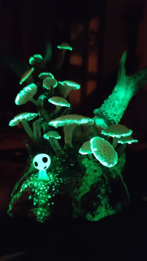 Forest Guardian Lamp