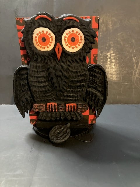 Vintage Inspired Owl Pull Toy Lantern
