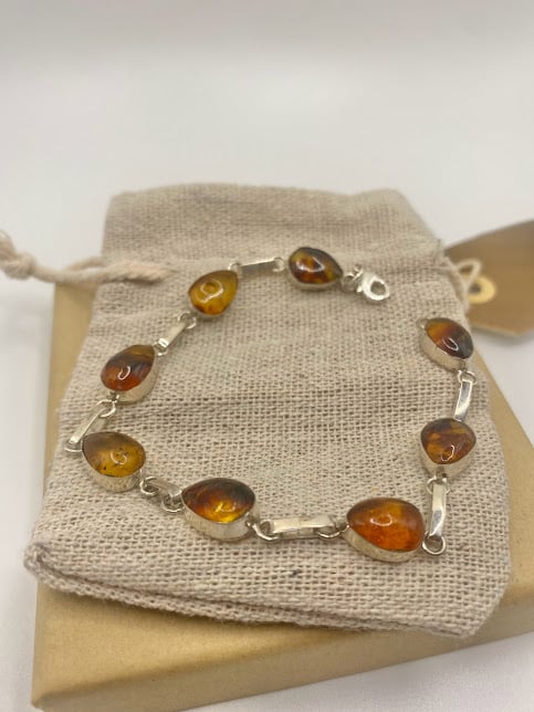 Image of AMBER SEEDS