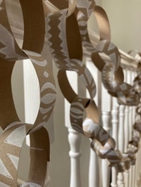 Image 3 of paper Chain - White on Manilla