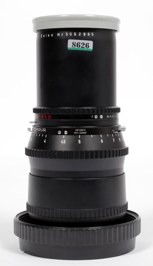 Image of Hasselblad Carl Zeiss Sonnar T* 250mm F5. lens + bubble case #8626