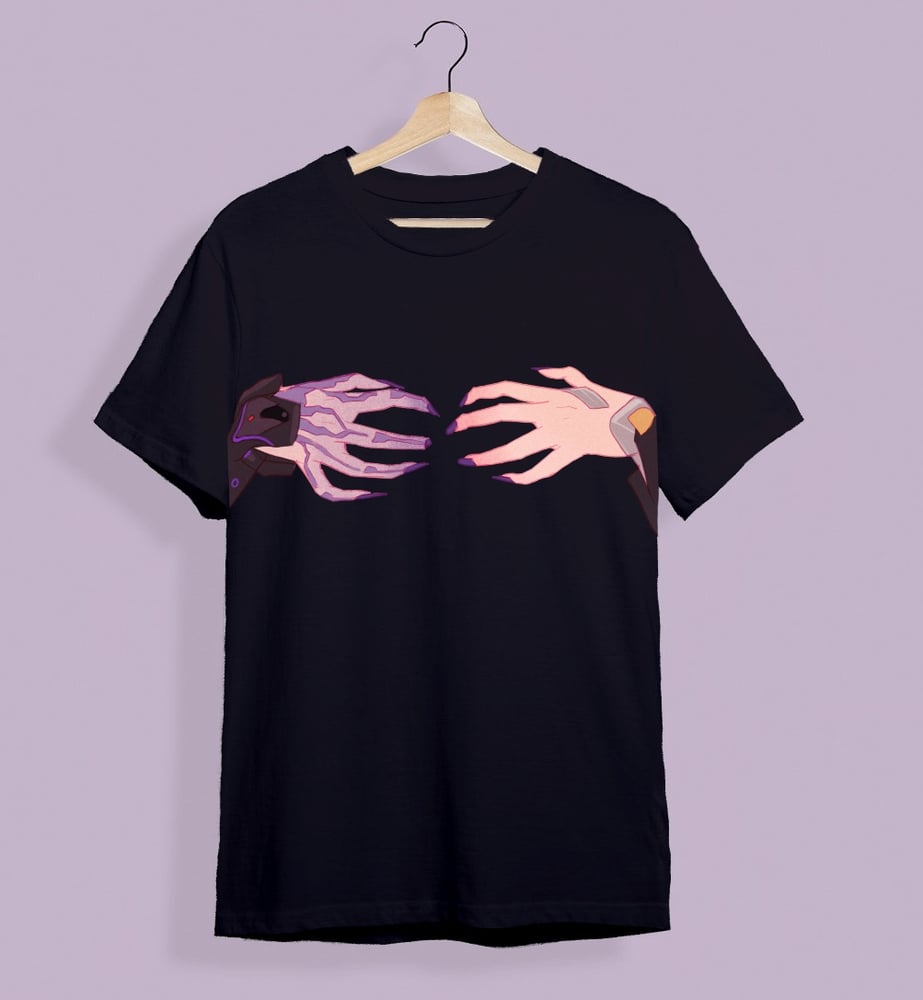 Image of Moira hands black T-shirt