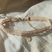 Image 3 of Chokers Lacy
