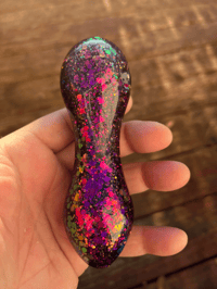 Image 1 of Whiskey Red Freezable Glitter Glass Pipe Chameleon Color Changing Pipe