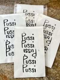 Image 2 of Pussi Pussi Pussi