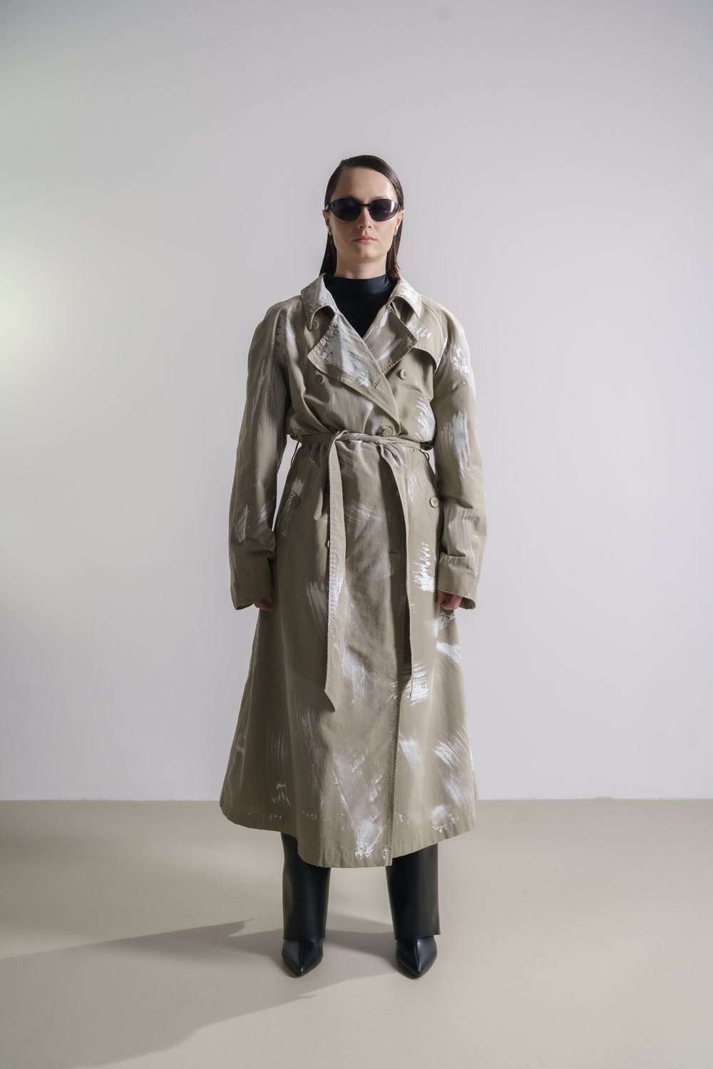 TRENCH COAT 51