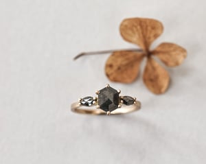 Image of 18ct yellow gold, natural dark grey hexagonal diamond trilogy ring (LON219)