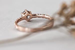 Image of 18ct Rose Gold, Brilliant cut, grey Salt and Pepper diamond Laurel Leaf carved ring (IOW220)