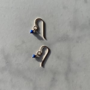 Image of pia earring - lapis