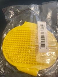 Image 1 of Pet Massaging Shampoo Brush