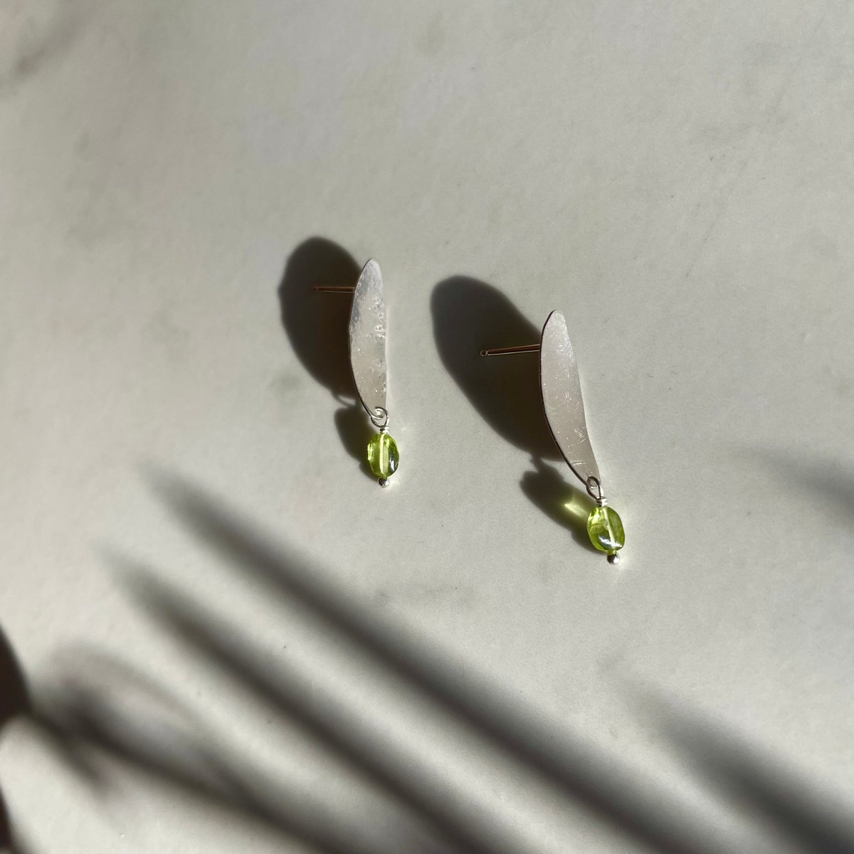 Image of himmel earring - peridot