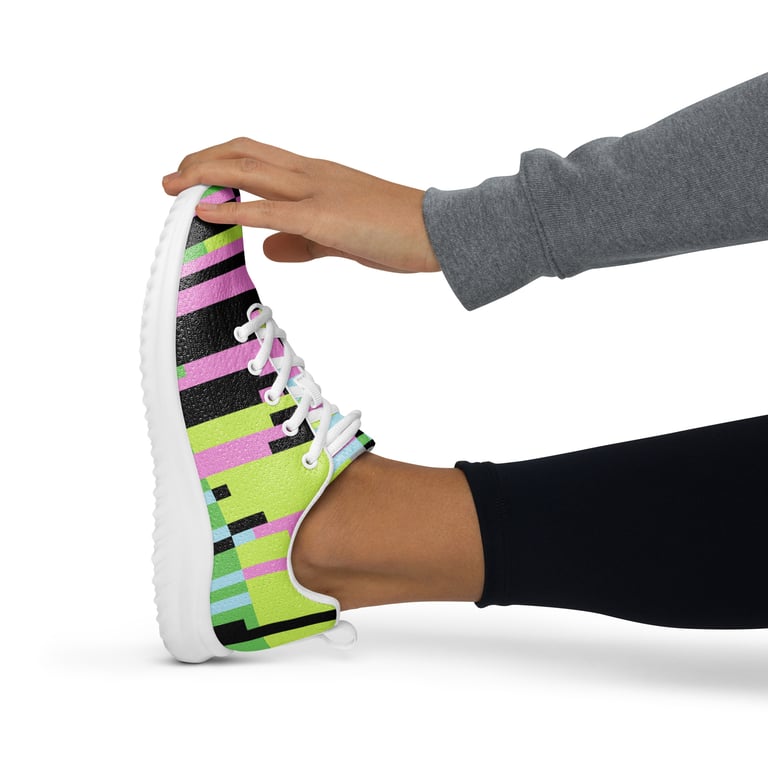 Feeling Geometric Women’s Athletic Shoes
