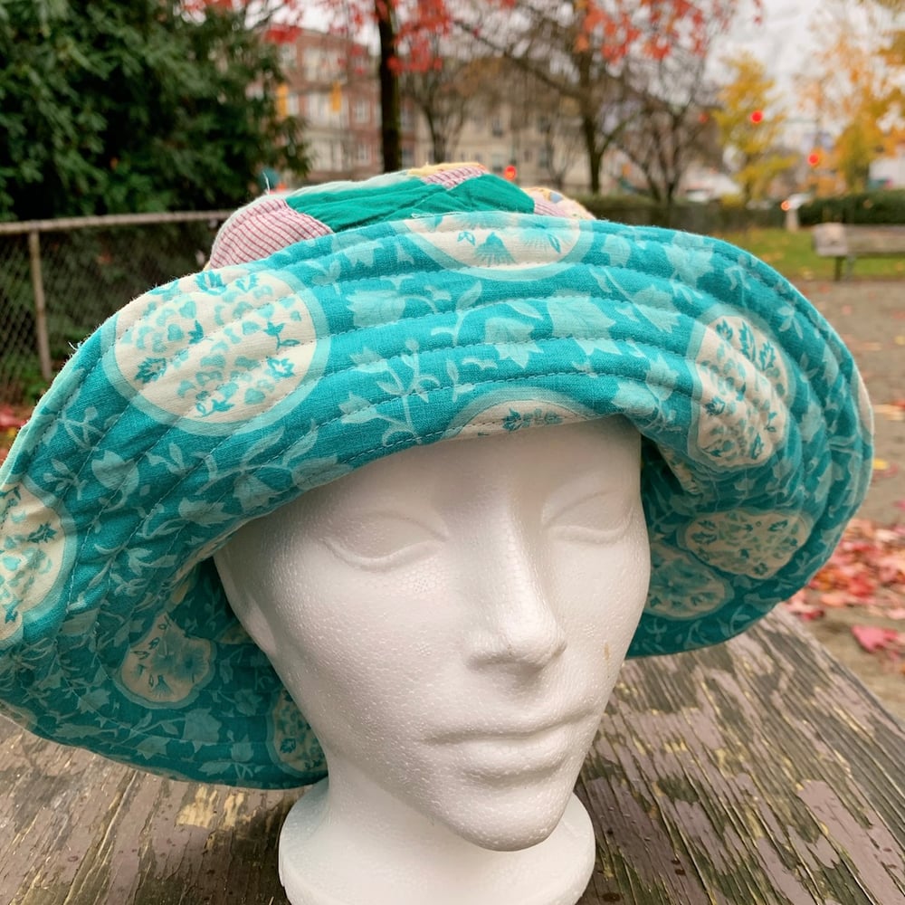 Image of Quilted Reversible Hat — 007