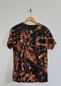 Image 3 of WHIRLING EYE Goth-friendly tie dye reverse dye black short sleeve tee
