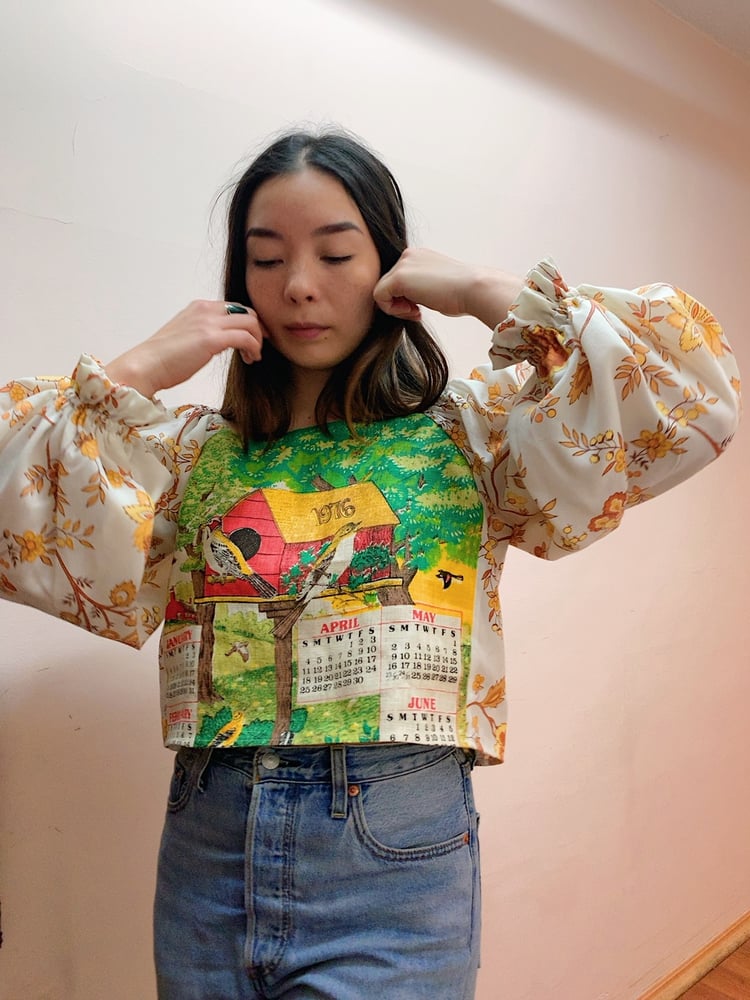Image of Tea Towel Top — Birdhouse