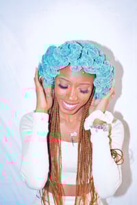 Image 4 of Third Eye Green Beaded Ruffle Bonnet 
