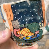 Image 4 of Kitty is warm inside the house - Ceramic Mug
