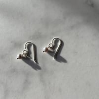 Image 1 of pia earring - fog pearl 