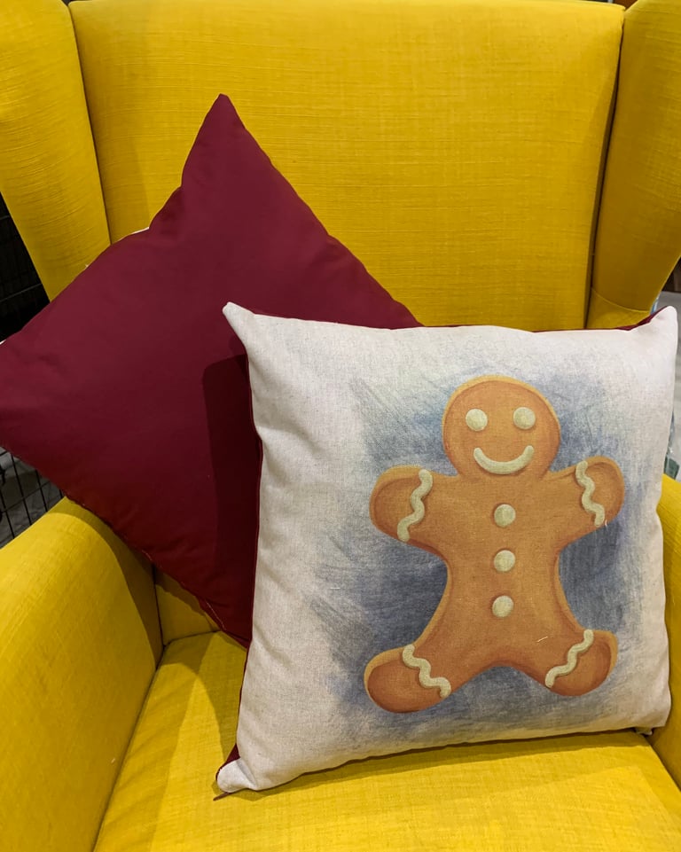 Christmas cushion covers Image 3