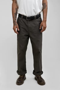 Image 1 of Pantalón Rhythm Slub Pleated Chino Pant en rebajas