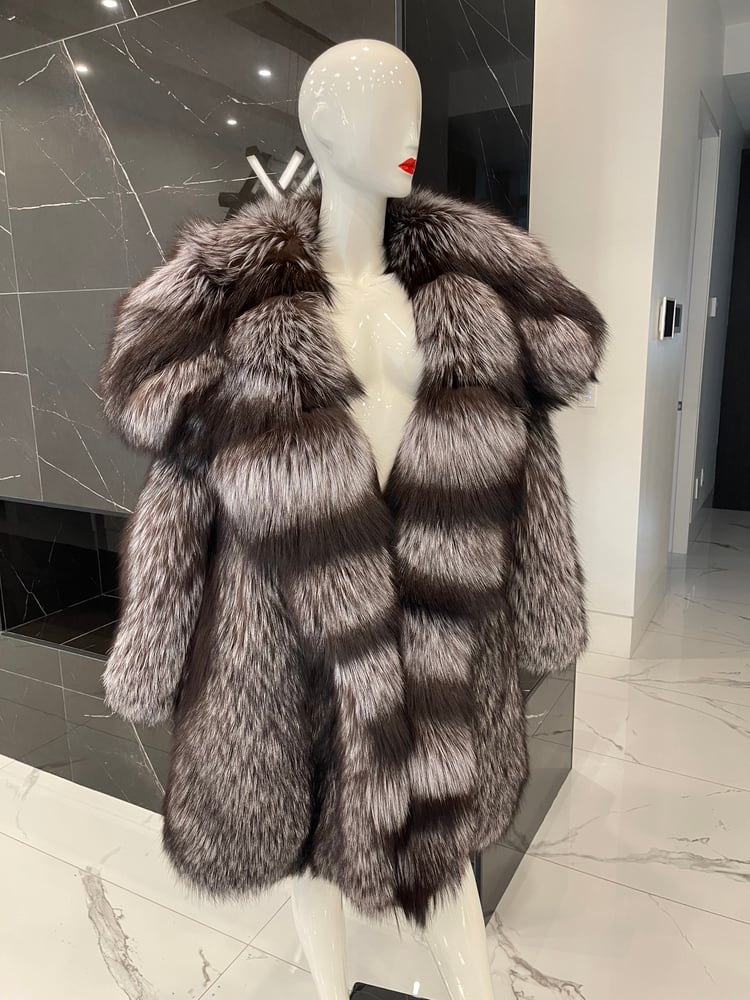 Silver sales fox coat