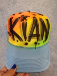 Image of Personalized Trucker Hat - Scratch name ombre 
