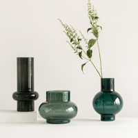 Image 2 of Vase vert foncé
