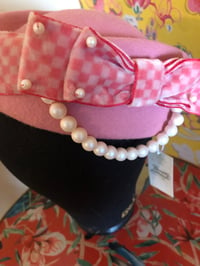 Image 2 of Pearl Wool Pillbox hat: Pink 