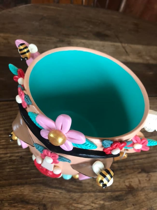 MAGICAL series - Frida with Bees and Flowers Clay Sculpture Planter