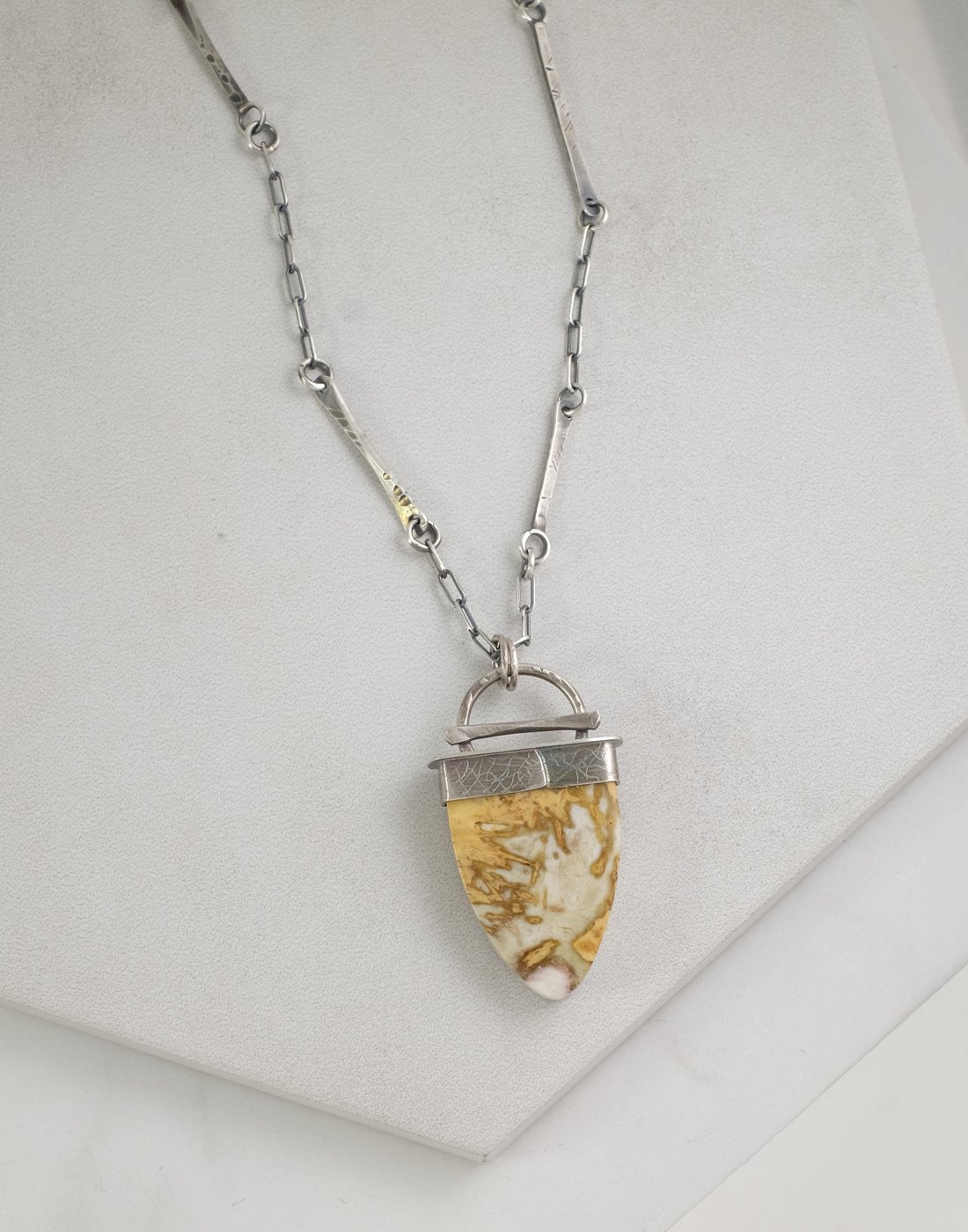 Image of Sticky Stone sterling Silver Necklace