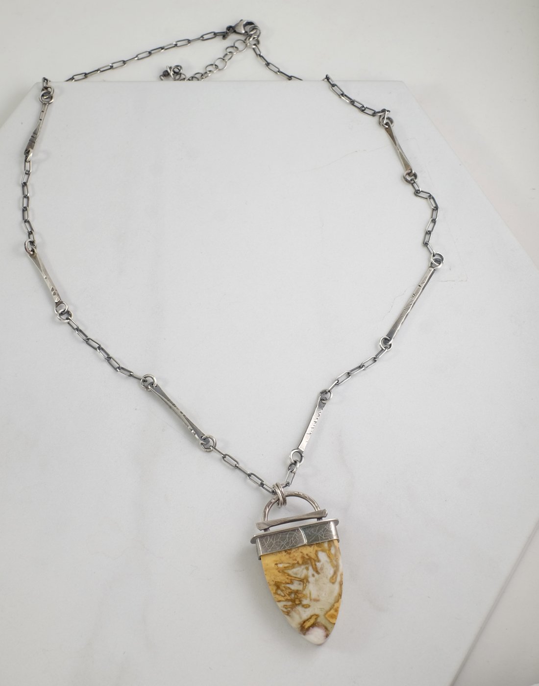 Image of Sticky Stone sterling Silver Necklace