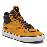 Image 1 of ZAPATILLA GLOBE DIMENSION WHEAT EN LIQUIDACION