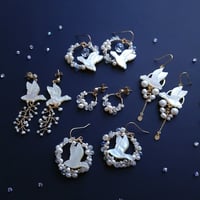 Image 5 of Pearl Goose Bird Hoop Earrings 1 | Vilde