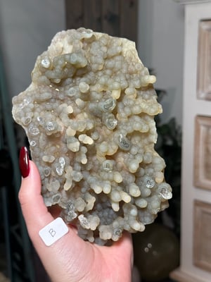 SELF STANDING CHALCEDONY STALACTITE SPECIMEN B