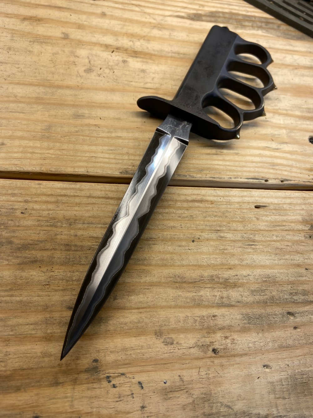 Hogstooth Trench knife