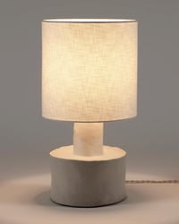 Image 2 of Lampe blanche 
