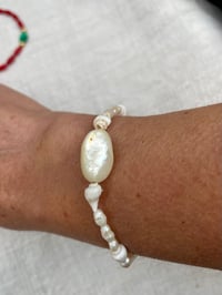 Image 3 of Pearl Bracelet 