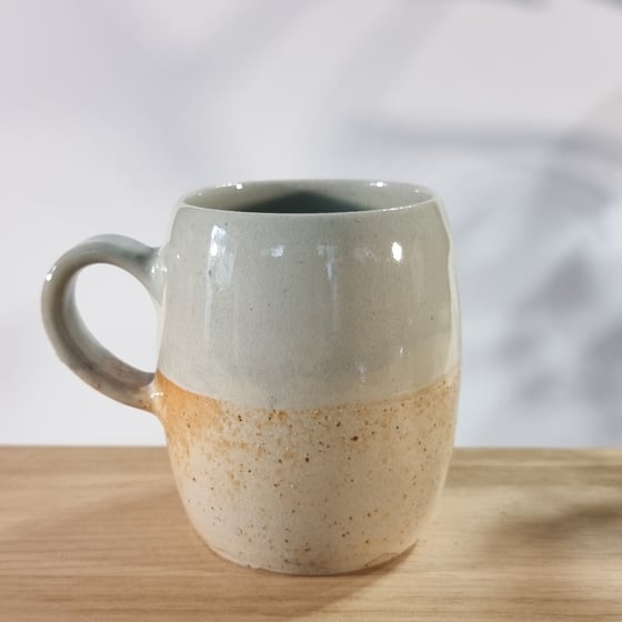 Image of Mug with Shino glaze 1