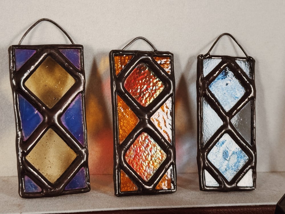 Mini cottage windows 