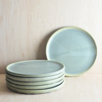 Image 2 of set of 6 pie plates