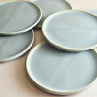 Image 3 of set of 6 pie plates